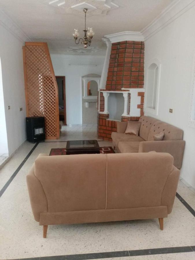 Villa Luxueuse Meublee Sfax Buitenkant foto