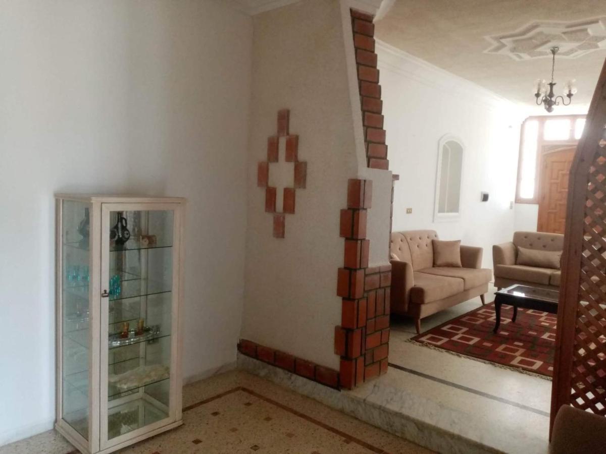Villa Luxueuse Meublee Sfax Buitenkant foto